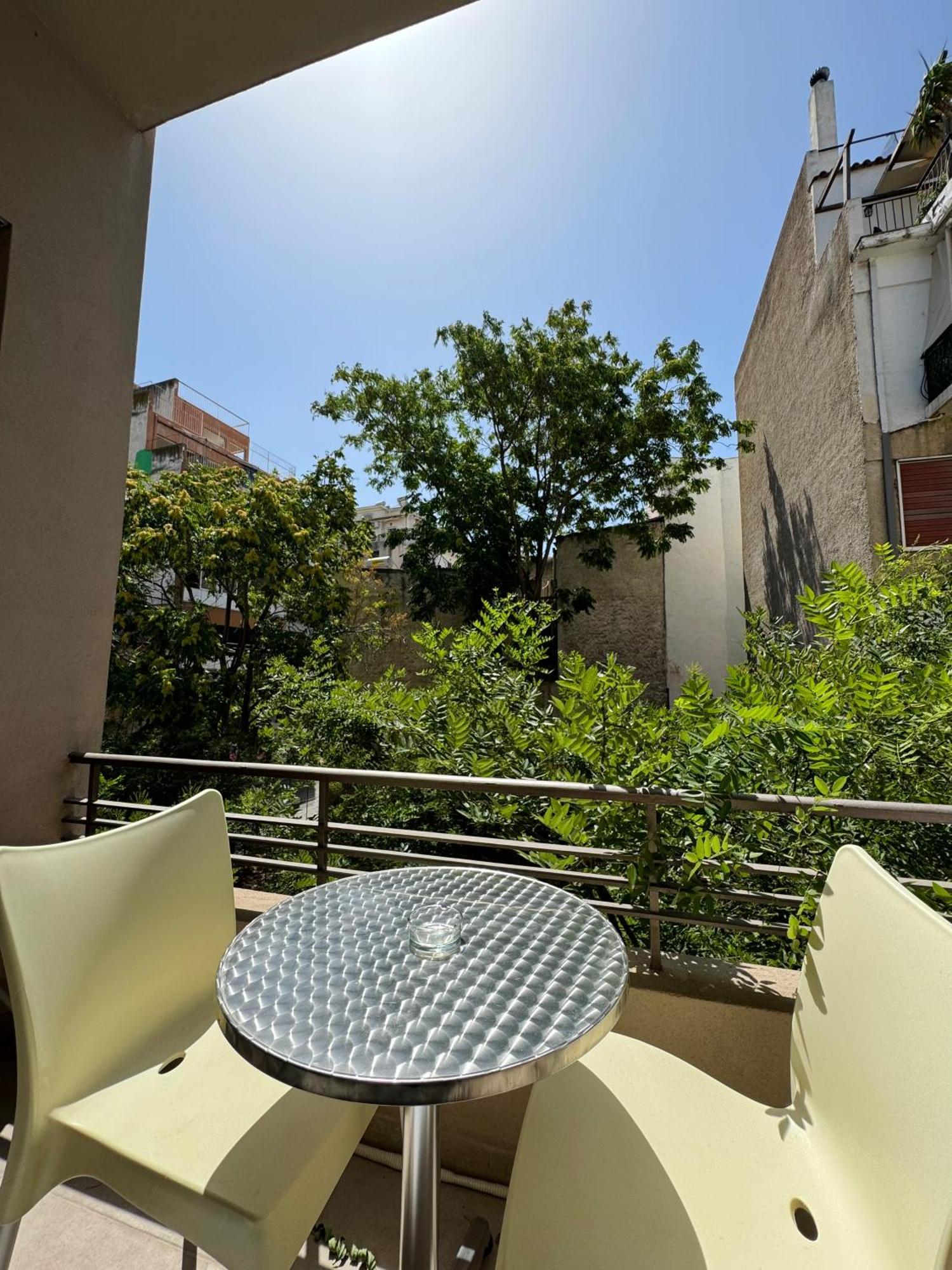 Spacious Apartment Near Monastiraki By Kozy Koala Atenas Exterior foto
